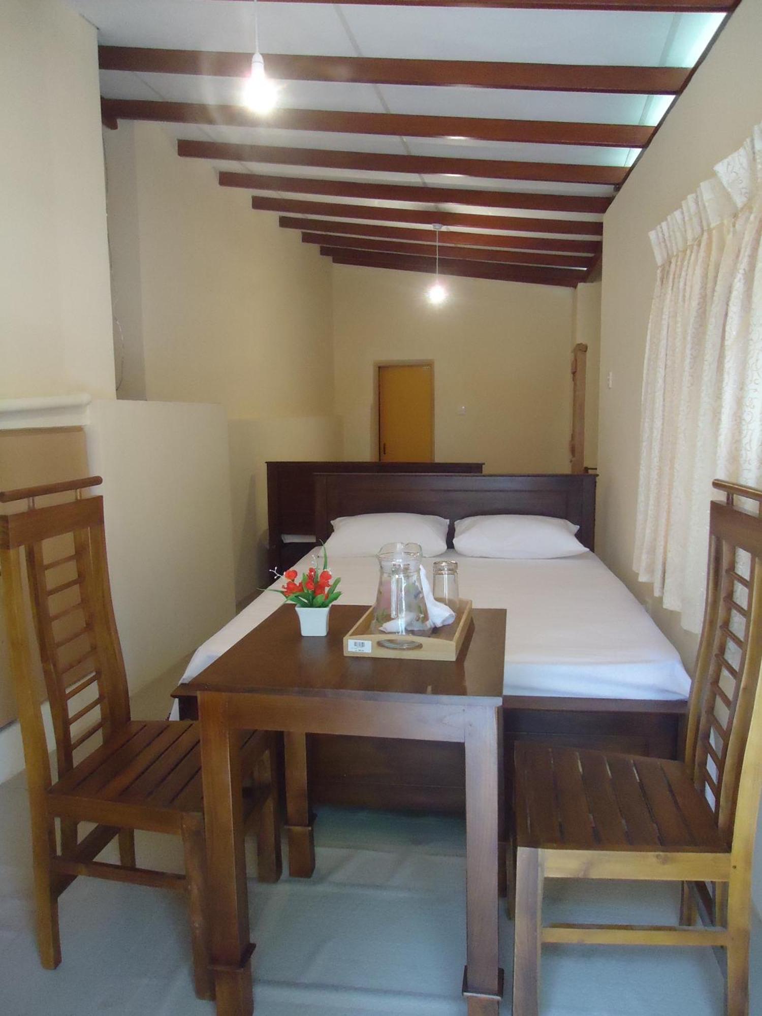 Guest House Kaduwela Εξωτερικό φωτογραφία